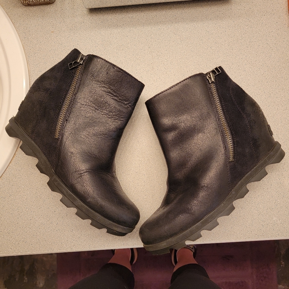 Sorel wedge ankle boots